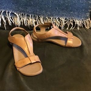 Taos leather sandals 7